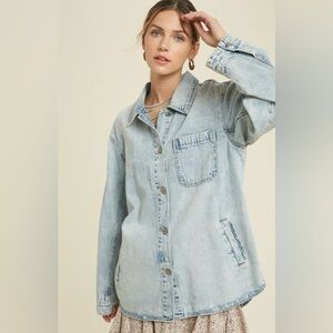 Wishlist light denim shacket